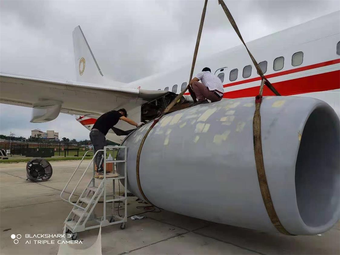 仲巴县飞机模型