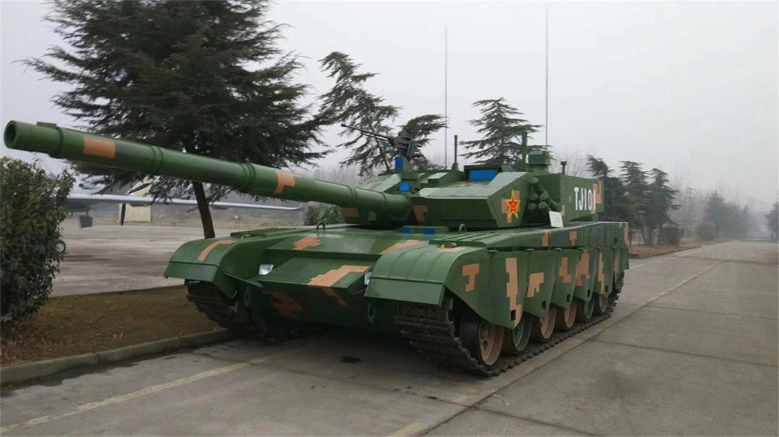 仲巴县坦克模型